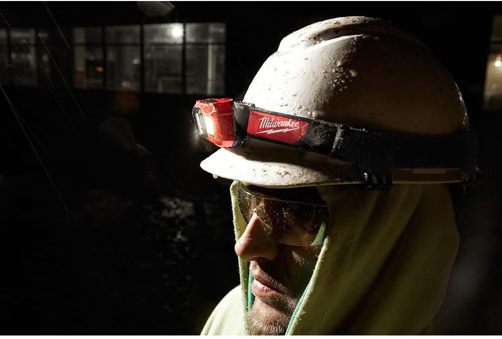 Adjustable Flood Headlamp with 450 Lumens