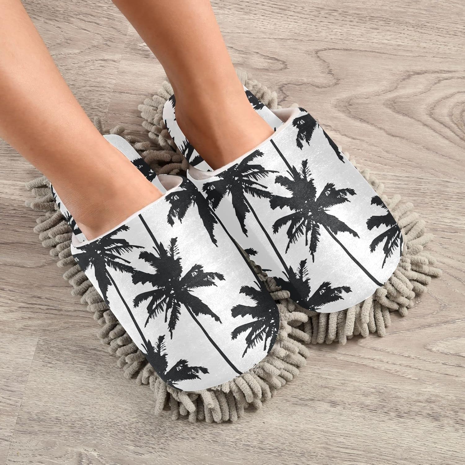 Optimum Performance Microfiber Mop Slippers for Home Use