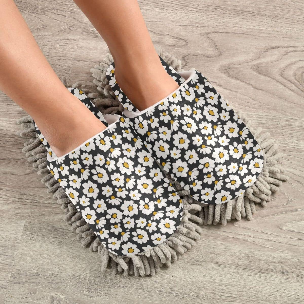 DOMIKING Daisy Flowers Mop Slippers for Women