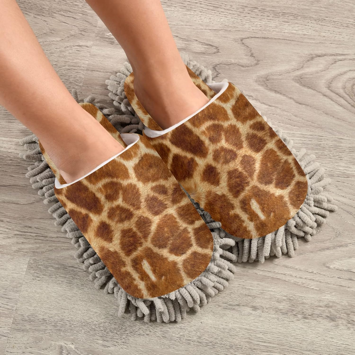 Kigai Microfiber Cleaning Slippers Giraffe Leopard