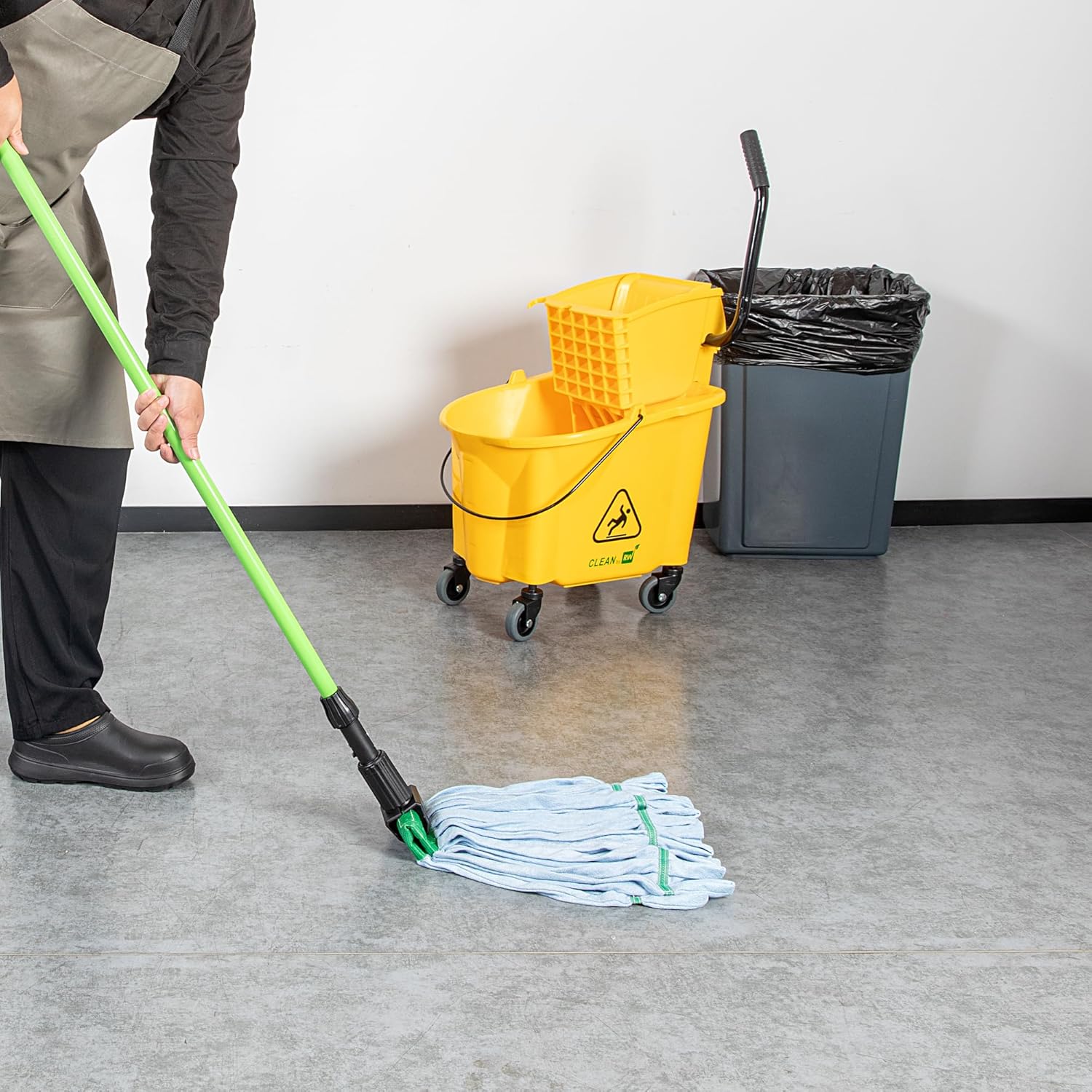 Clean Tek Professional Handle Effortless Mopping made for Home Commercial Use